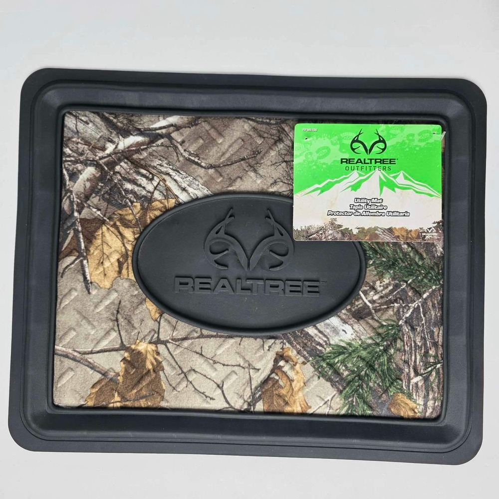 Realtree Outfitters Utility Camo Floor Mats Set of 2 Universal Fit Car Track Mat - Picture 3 of 10